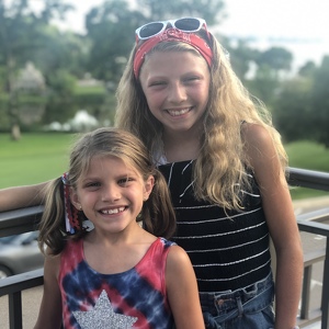 Team Page: DuRoche sisters